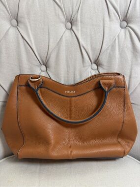 Perlina Tan Leather Handbag Purse